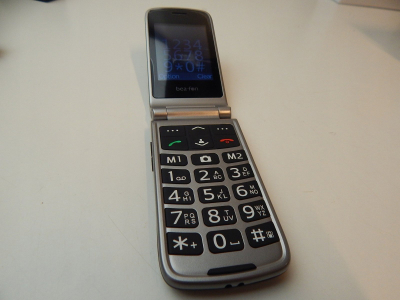Telefoni për të moshuar Beafon SL605, 2.4", IP54, zi me argjend