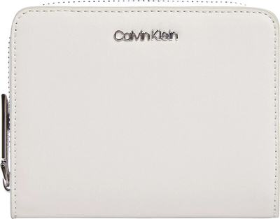 Kuletë për femra Calvin Klein, bezhë