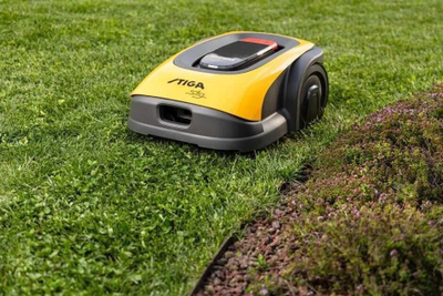 Robot kositës Stiga Stig 600, 600 m², bateri 2.5 Ah, i verdhë