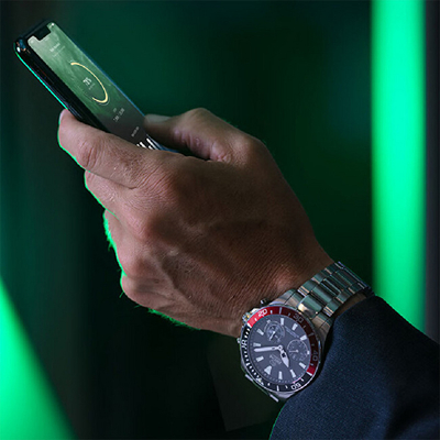 Orë e mençur Jaguar Hybrid Connected J888 / 4