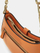 Çantë shpatulle Carrie Top Zip Shoulder Bag, mbyllje me zinxhir, e zezë