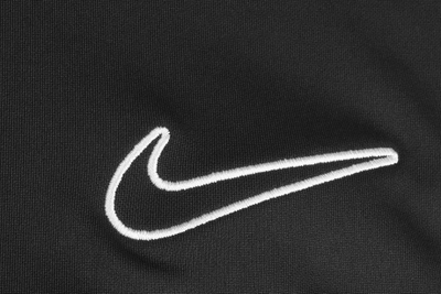 Shorta futbolli Nike Academy 23 M DR1360-010, rrip elastik, që marrin frymë, të zeza