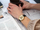 Orë dore për femra Guess Emblem GW0399L3, e zezë/artë