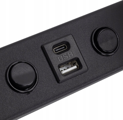 Aplik muri Vox Vox 2, me portë USB dhe USB C, i zi