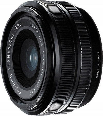Objektiv Fujifilm XF 18mm F2 R, f/2, i zi