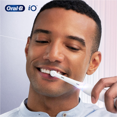 Koka zëvendësuese  Oral-B iO Gentle Care Black, 4 copë