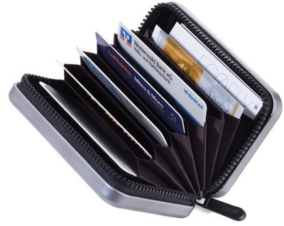 Etui për karta krediti Troika Card Suitcase, material i qëndrueshëm, ngjyrë titani