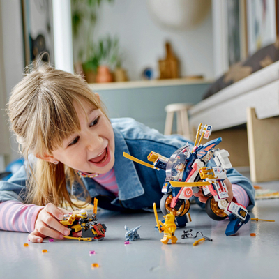 Set lodrash LEGO Ninjago Sora’s Transforming Mech Bike Racer 71792, motor robot që kthehet, për kalamaj 8+
