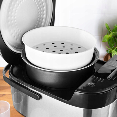Tenxhere multifunksionale Gastroback Design Multicook Pro 8 in 1, 5L, 700W, argjendtë e zezë