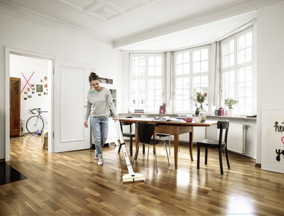 Mop elektrik Karcher EWM 2, pa kabllo, për dysheme, i verdhë
