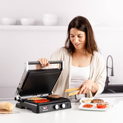 Grill elektrik Taurus Bistro Gourmet, 2600W, pllaka të palosshme, i zi