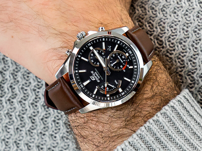 Orë dore për meshkuj Casio Edifice EFS-S530L-5AVUEF Solar, e kaftë/argjendtë
