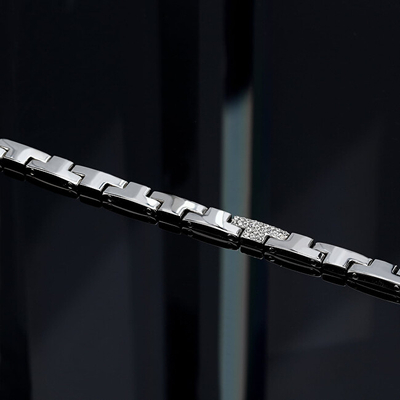 Byzylyk për femra Trussardi T-Logo TJAXC17, 19cm, i argjendtë