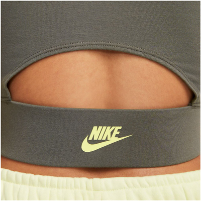 Bluzë Nike, nr. 32-34