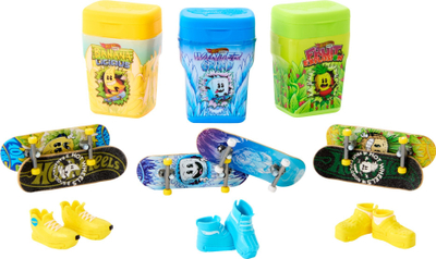 Set lodrash Hot Wheels Skate Flavor Container, 2 fingerboard dhe këpucë, shumëngjyrësh