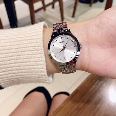 Orë dore Guess Chelsea W0989L1