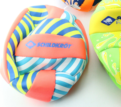 Top volejbolli SCHILDKRÖT Neoprene Beachball Tropical, madhësia 5, diametër 21 cm, shumëngjyrësh