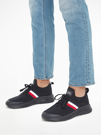 Atlete për meshkuj Tommy Hilfiger, të zeza