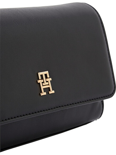 Çantë krahu për femra Tommy Hilfiger, e zezë