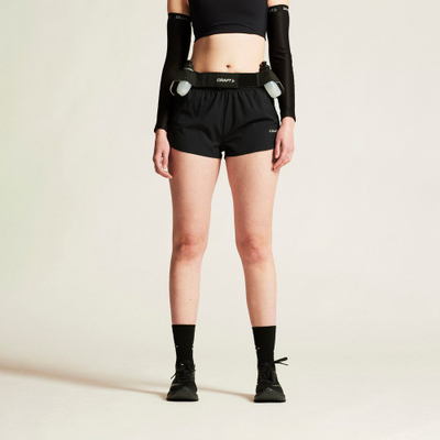 Shorce sportiv për goca Craft ADV Essence 2" Shorts 2 W, material elastik, elemente reflektuese, i zi