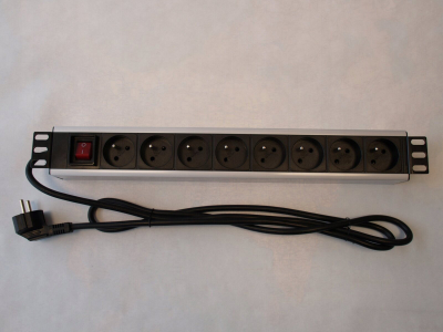 Panel rryme PremiumCord për rack 19", 1.5U, i zi