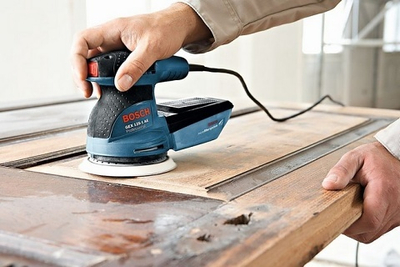 Makinë lëmuese Bosch GEX 125-1 AE, e kaltër