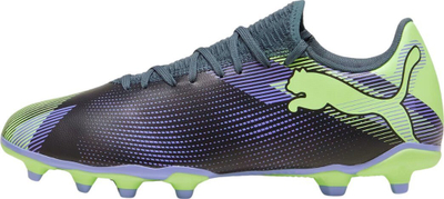 Këpucë futbolli Puma Future 7 Play FG AG M 107939 03, për fusha me bar natyral edhe artificiale, shumëngjyrëshe