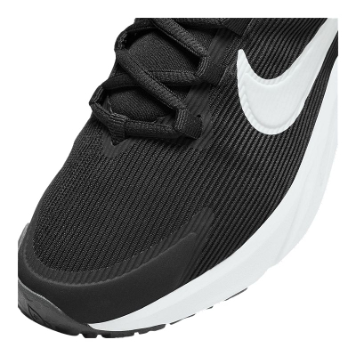 Atlete vrapimi për kalamaj Nike Star Runner 4, numër 38, rrjetë që merr frymë, bardh e zi