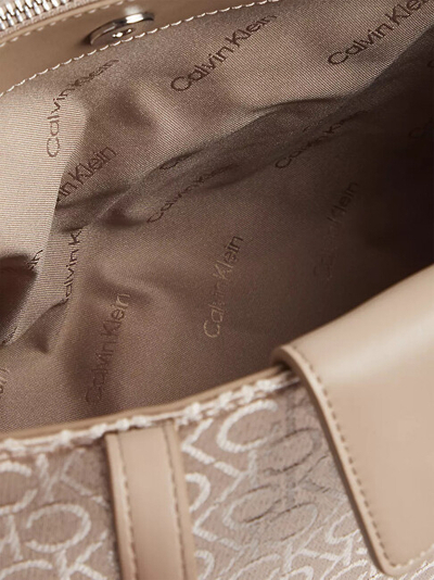 Çantë dore për femra Calvin Klein K60K6122780HE, bezhë