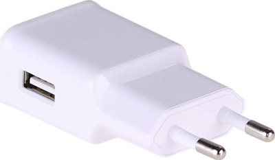 Полнач за мрежа Akyga AK-CH-11, 1x USB A 2.4A, Quick Charge 3.0, бел