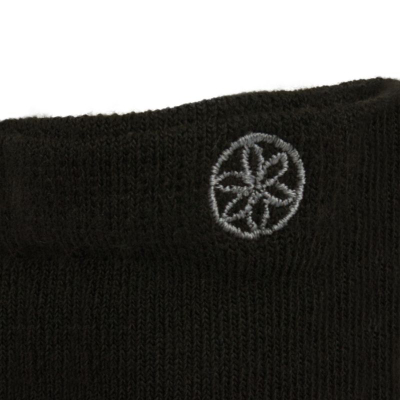 Çorape antirrëshqitëse Gaiam 52223, me gishtërinj të ndarë, madhësia S/M, të zeza