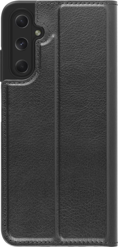 Kuti mbrojtëse folio Dbramante1928 Oslo për Samsung Galaxy A05s, me xhep për kartela, bëhet edhe këmbë mbështetje, e zezë