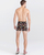 Bokserë për burra Saxx Daytripper Boxer Brief, elastikë, me print shumëngjyrësh, të zinj