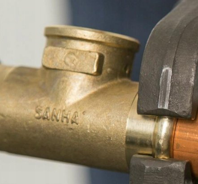Nipël press fittings Thermador, për tub bakri 28mm, fije mashkullore 20x27