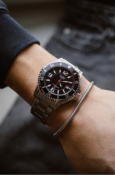 Orë për meshkuj Casio Quartz hCA3765, e argjendtë