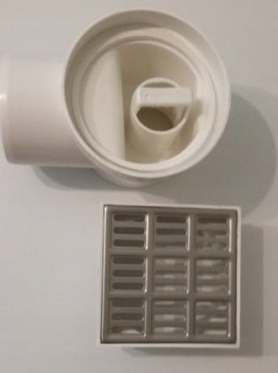 Kapak kullues anësor AKCES, dalje 110 mm, çelik inoks dhe plastikë, i bardhë
