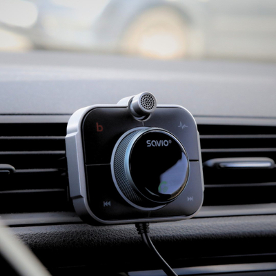 Transmetues FM për veturë Savio TR-14, Bluetooth 5.0, dy dalje të shpejta karikimi, i zi