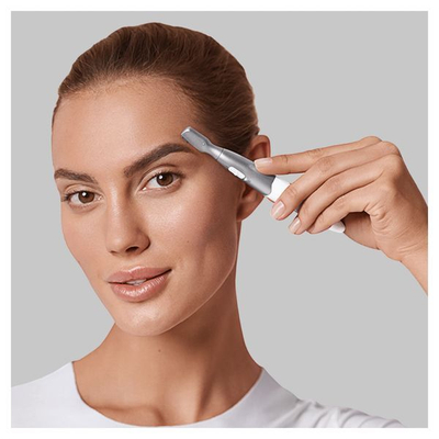 Trimmer Braun FG1106 Mini Precision, për vetulla, me bateri, argjendtë