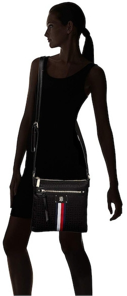 Çantë krahu Tommy Hilfiger, e zezë