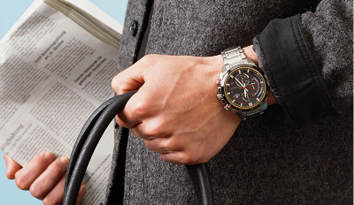 Orë dore Casio Edifice EQS 600DB-1A9