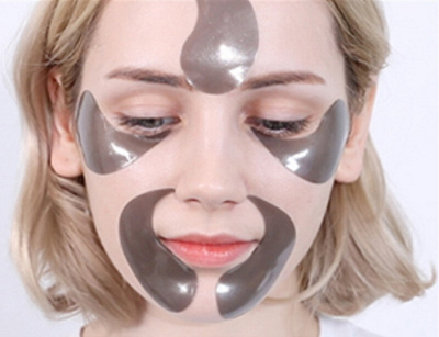 Maskë-Qeska për rrudha dhe rrathë nën sy Mizon Black Pearl, 60 x 1.4 g