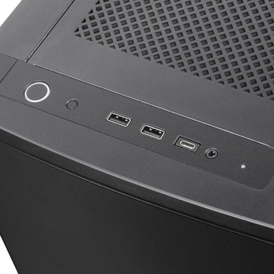 Kasë SilverStone Seta Q1, Midi Tower
