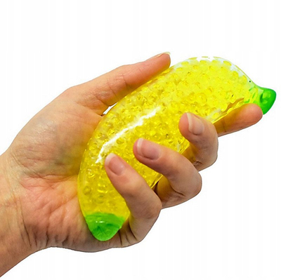 Lodër antistres FOL Toys Squeezable Banana, material i butë, elastike, e verdhë