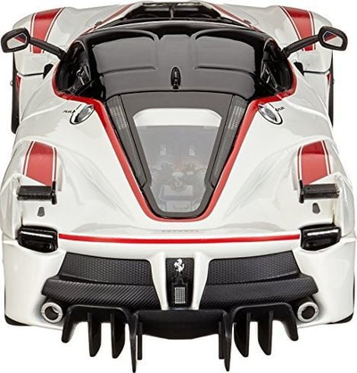 Maketi Bburago Ferrari FXX K Racing, shkalla 1:24, gati 19 cm, i bardhë