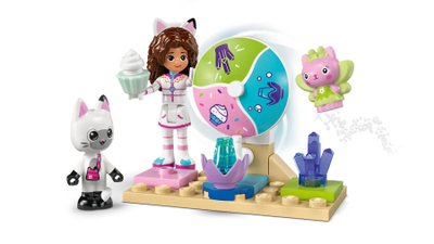 Set lojërash Spin Master Gabby’s Dollhouse Sweet Treat Mountain and Kitty Garden, për ndërtime dhe skena loje, shumëngjyrësh