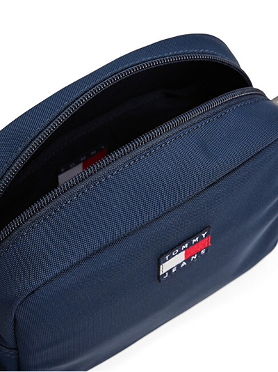 Çantë krahu për femra Tommy Hilfiger mTH5327, e kaltër e errët
