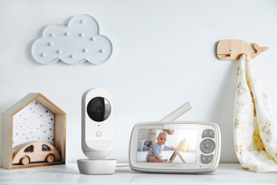 Baby monitor Motorola VM34, ekran 4.3", video edhe audio, i bardhë
