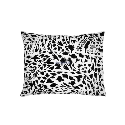 Set çarçafësh shtrati Iittala Cheetah, 150x210cm, 100% pambuk, bardh e zi