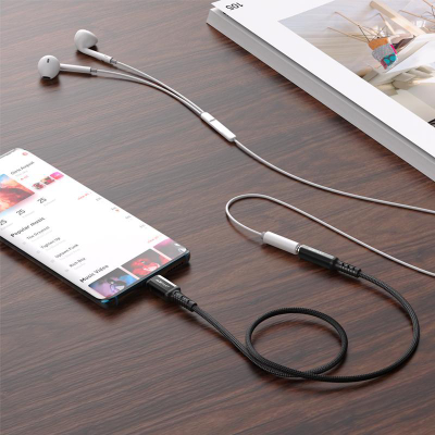 Kabllo audio Acefast C1-07, USB Type C në 3.5mm, 18cm, i zi