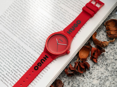Orë dore HUGO 1530346 LIT, 42mm, rrip silikoni, e kuqe